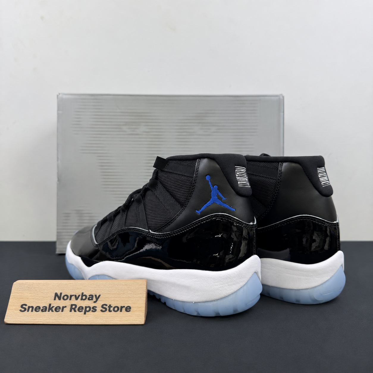 Air Jordan 11 Retro Space Jam 2026 Men Classic Basketball Sneakers - 3 of 8