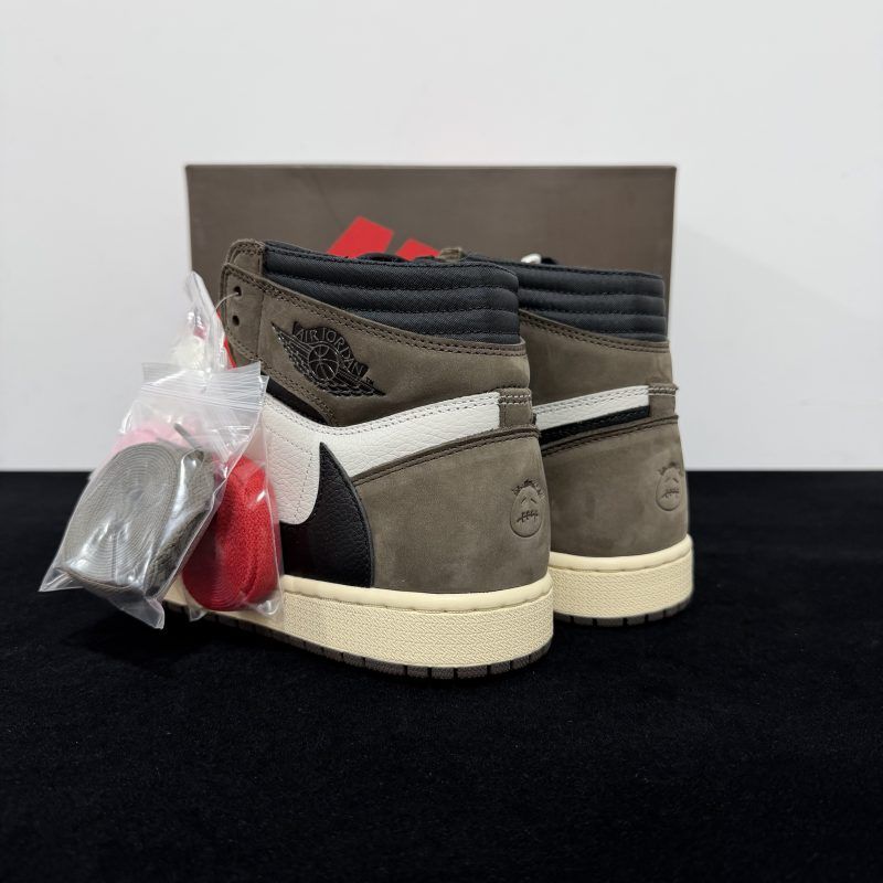 Travis Scott x Air Jordan 1 Low High Mocha Reps - 5 of 8