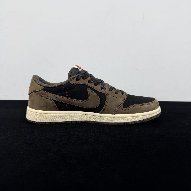 Travis Scott x Air Jordan 1 Low Mocha Reps - 6 of 6