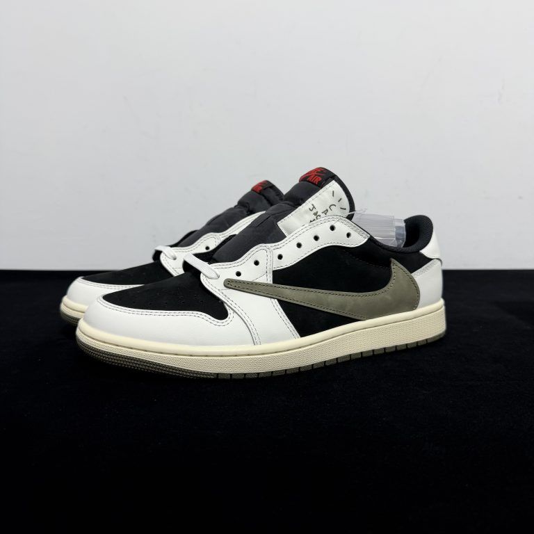 Travis Scott x Air Jordan 1 Low Olive Reps - 4 of 8