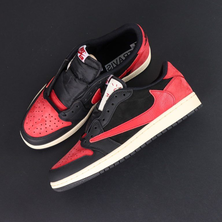 Travis Scott x Jordan Air Jordan 1 Bred Reps - 6 of 8