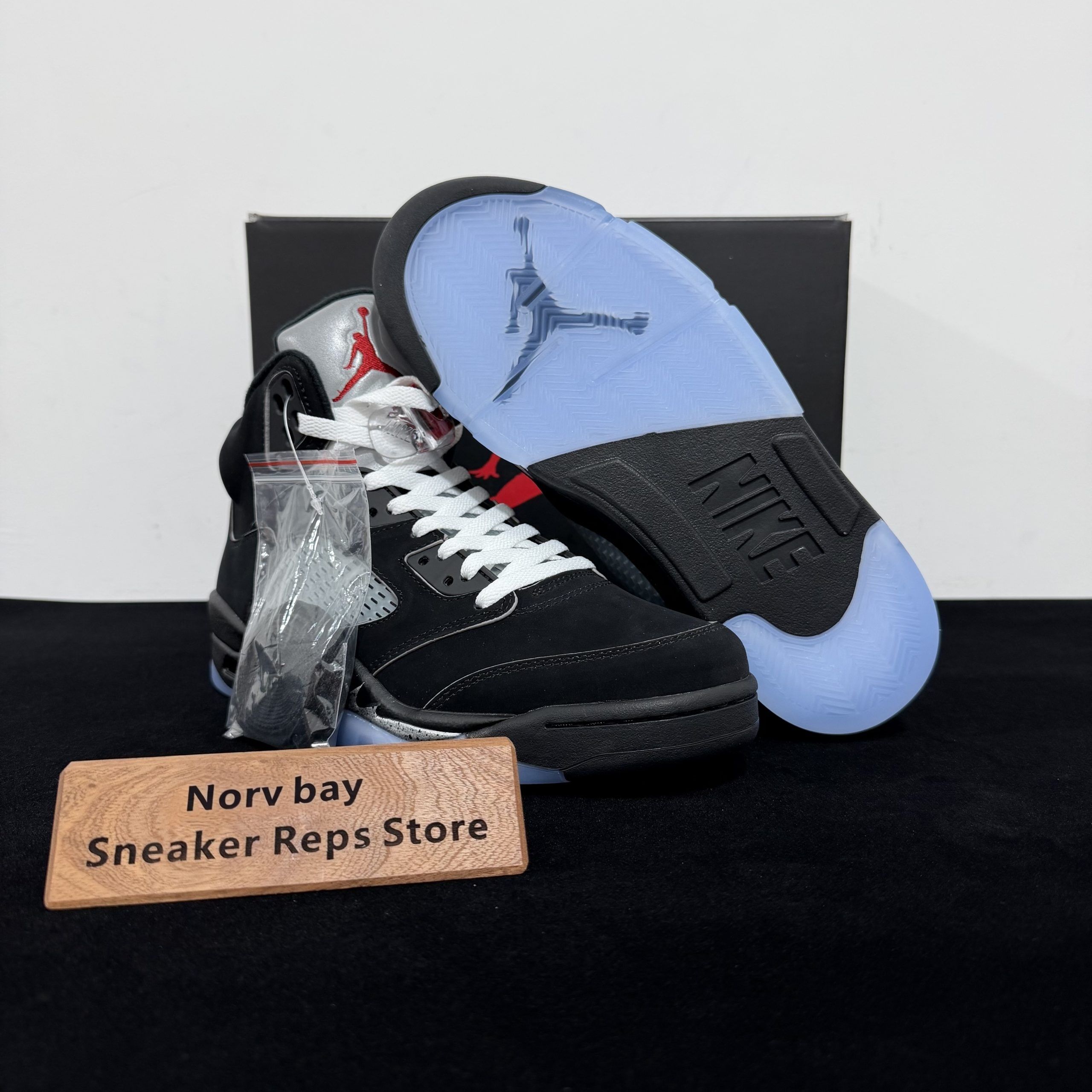 Air Jordan 5 Retro "Black Metallic Reimagined" Reps - 7 of 8