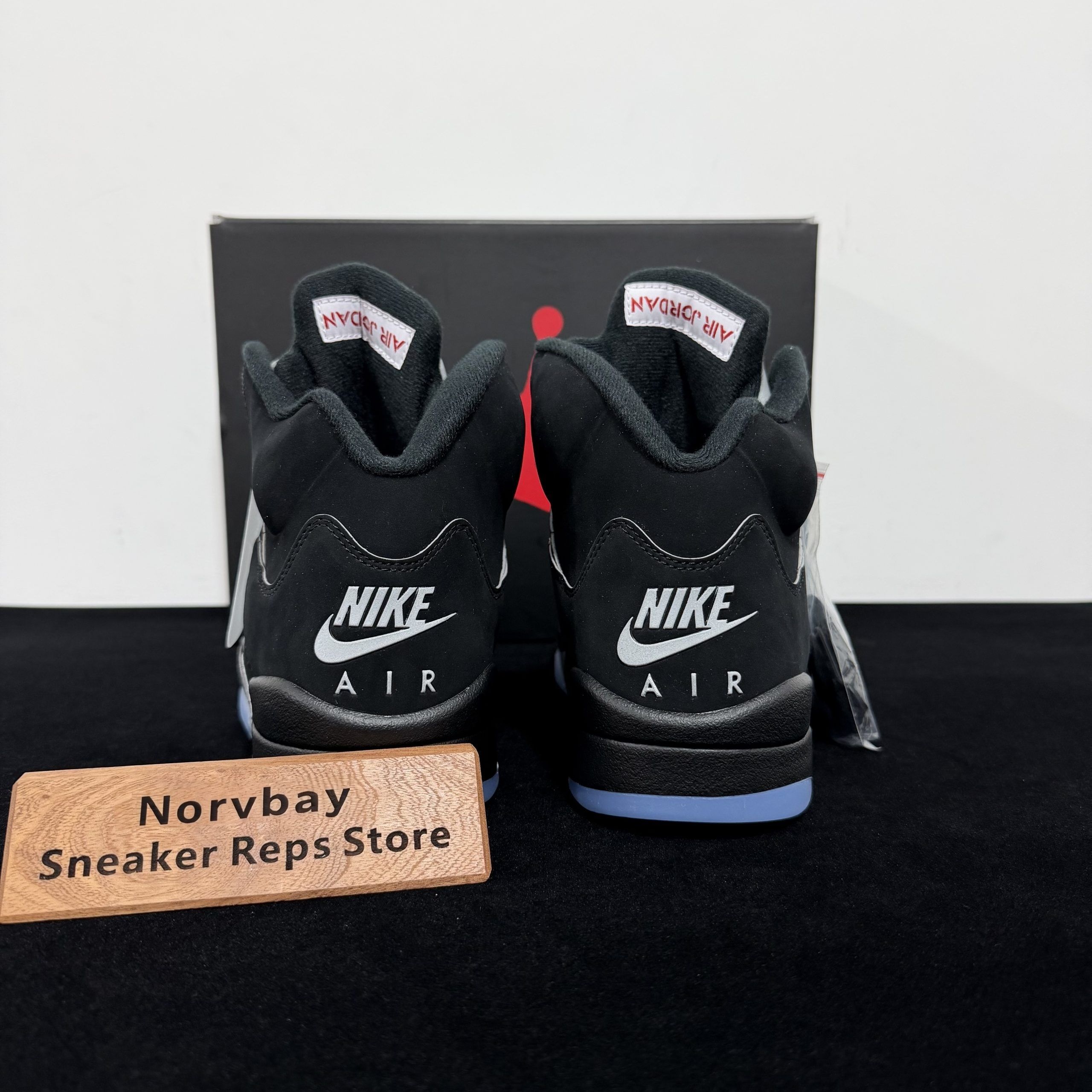 Air Jordan 5 Retro "Black Metallic Reimagined" Reps - 3 of 8