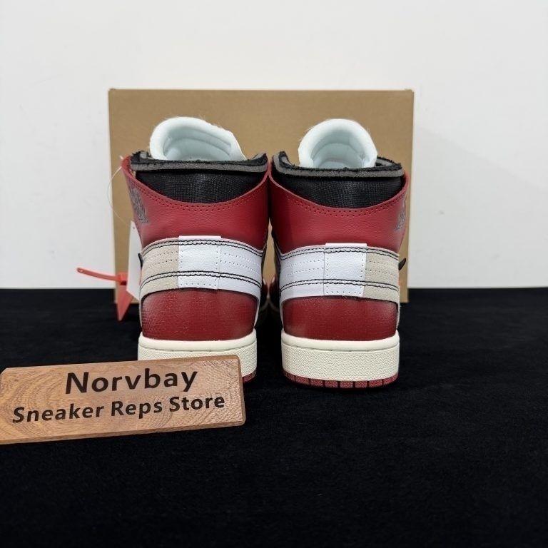 Off White Air Jordan 1 Retro High Chicago Reps - 3 of 8