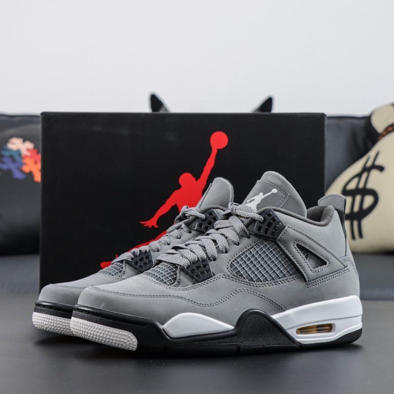 Air Jordan 4 Cool Grey basketball shoes - 1 of 8