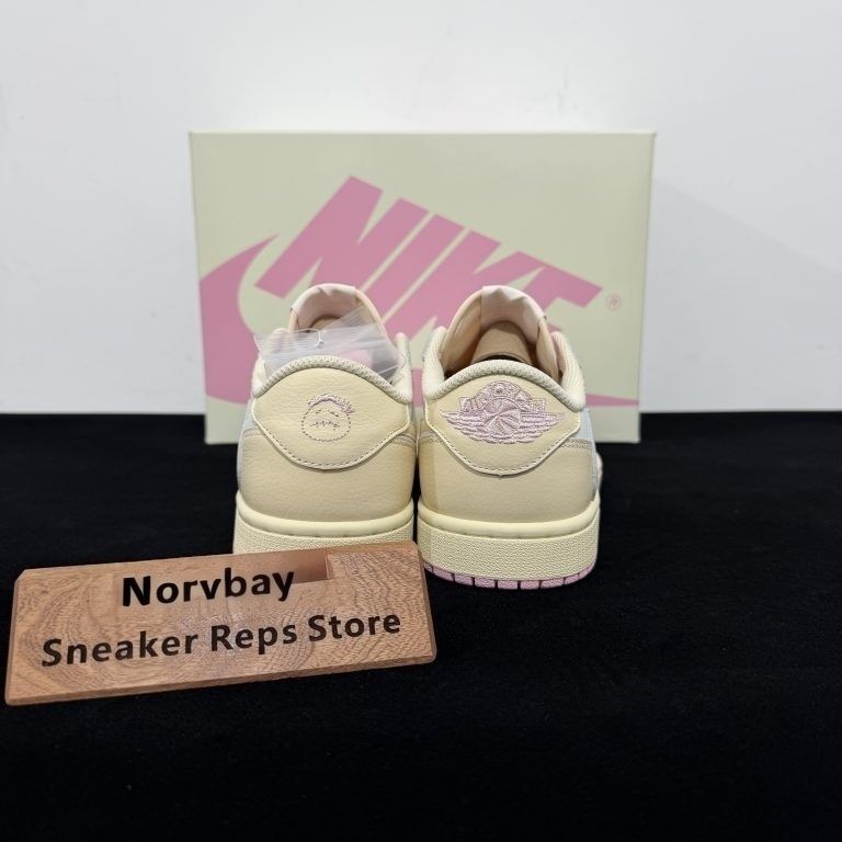 Travis Scott Air Jordan 1 Low Shy Pink Sail - 2 of 8