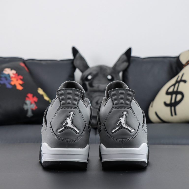 Air Jordan 4 Cool Grey basketball shoes - 3 of 8