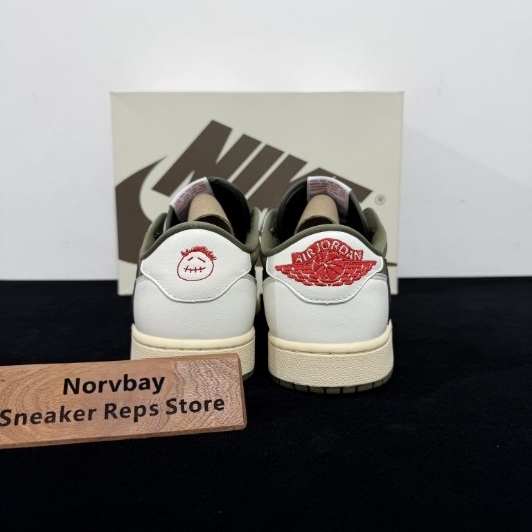Travis Scott x Air Jordan 1 Low Medium Olive Reps - 2 of 8