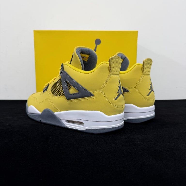 Air Jordan 4 Retro Lightning (2021) Reps - 5 of 8