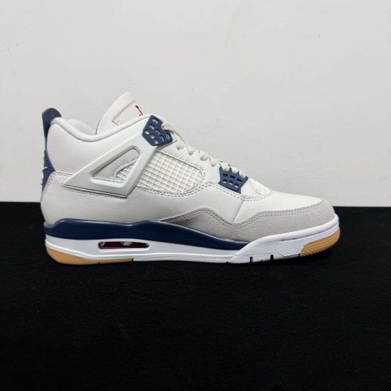 Nike SB x Air Jordan 4 Retro SP Navy Replica - 4 of 8