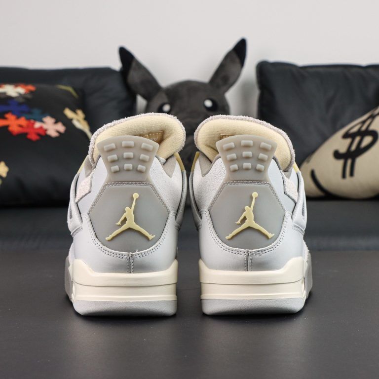 Air Jordan 4 SE Craft Photon Dust Reps - 5 of 8