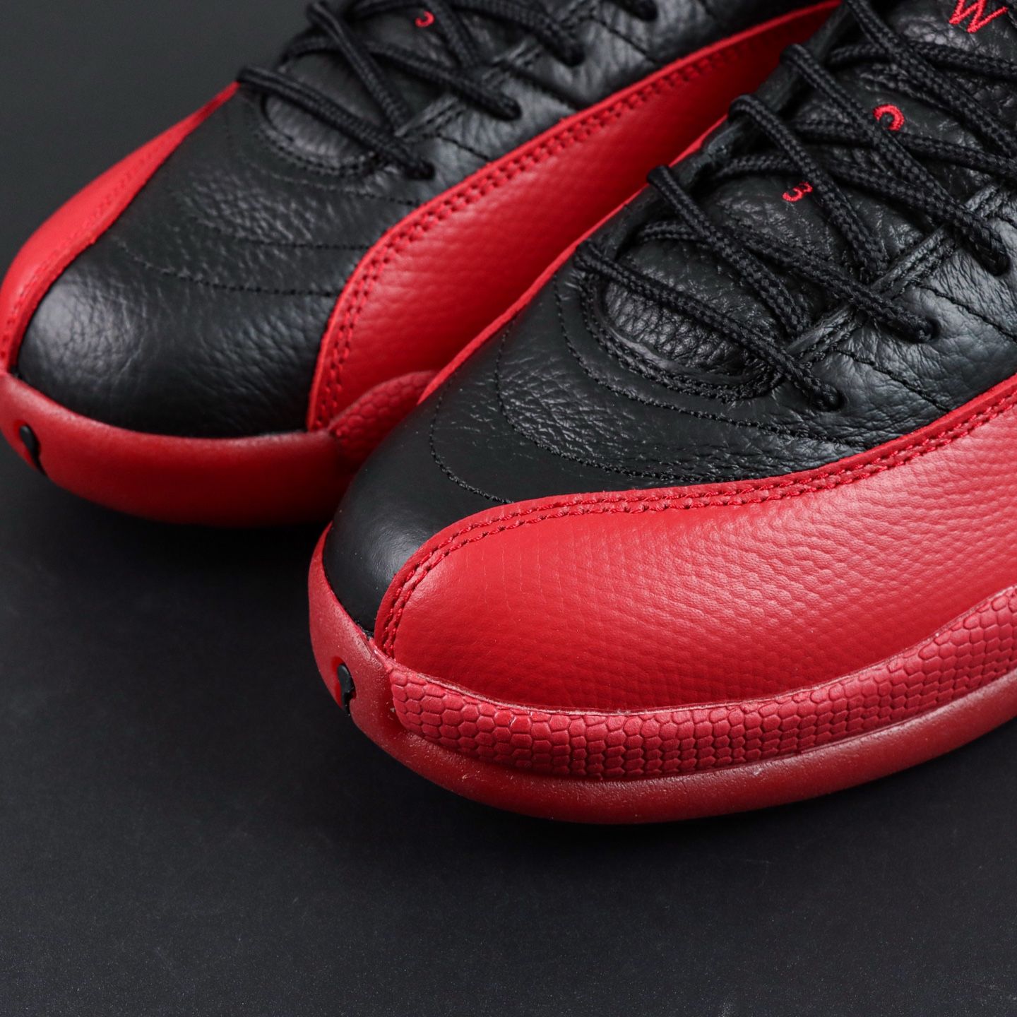 Air Jordan 12 Flu Game 2025 Sneakers - 5 of 7