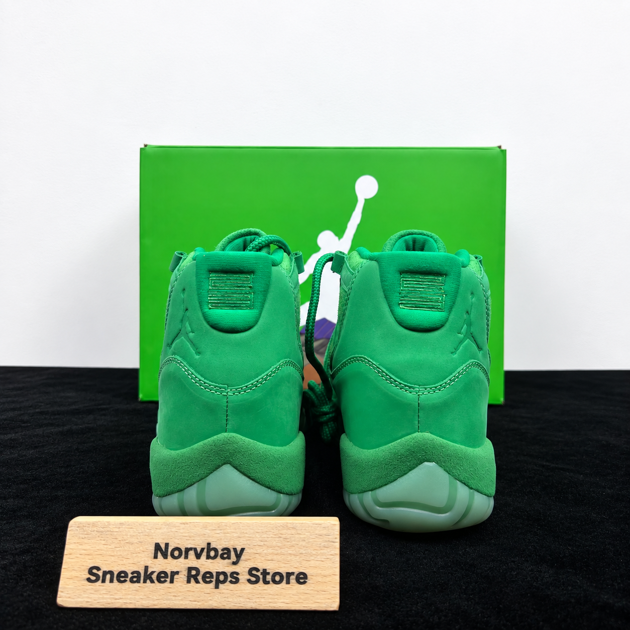 Air Jordan 11 Retro Green Screen shoes - 3 of 8