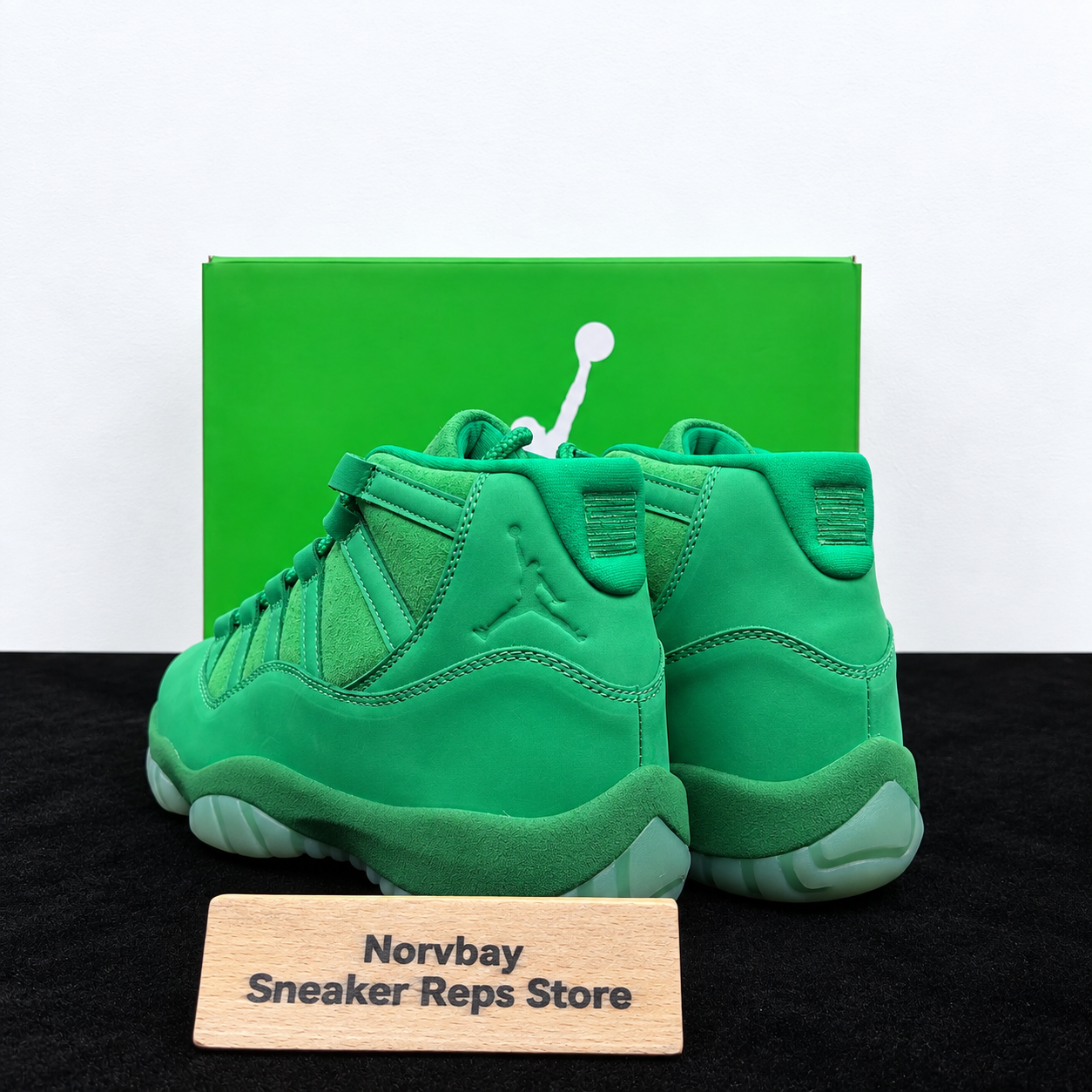 Air Jordan 11 Retro Green Screen shoes - 5 of 8