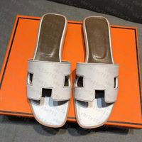 Mustard Low-heel